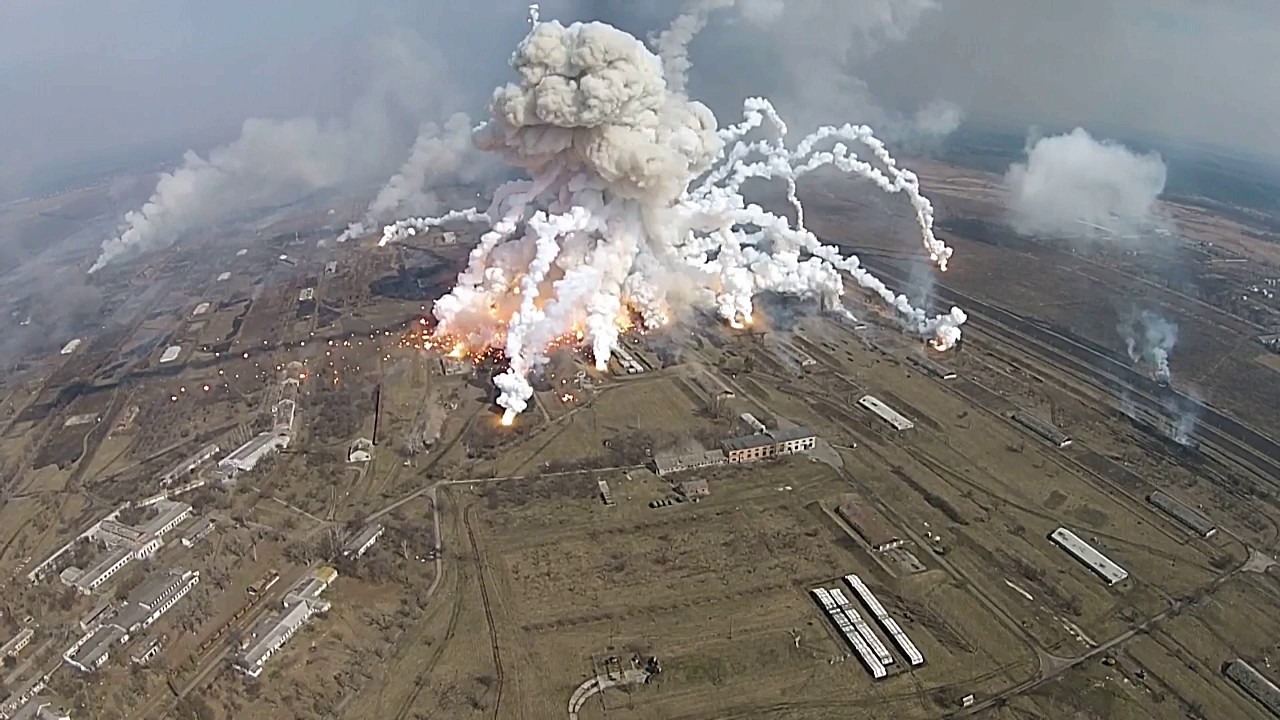 Huge blast devastates munitions factory in Ukraine