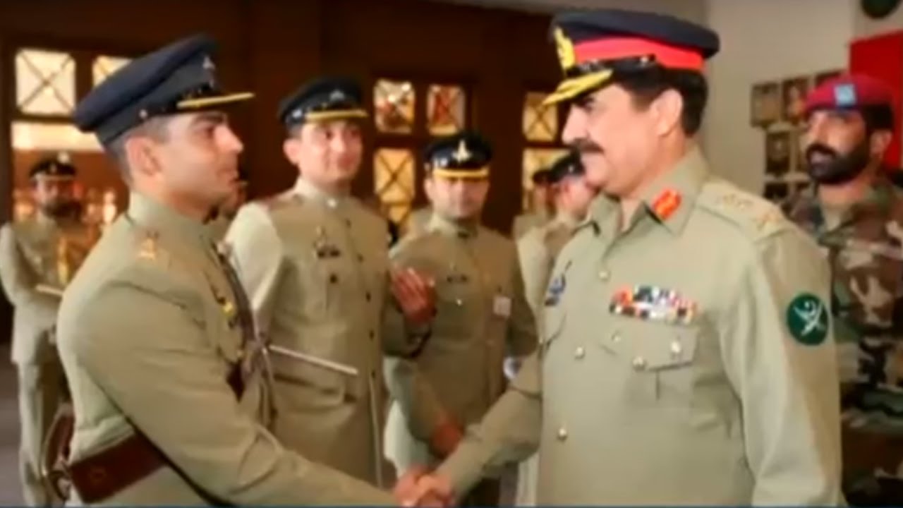 Raheel Visits PMA Kakul - Express News Headlines 9 PM - 10 October 2016