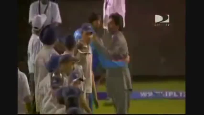 Harbhajan Slaped Shreesanth