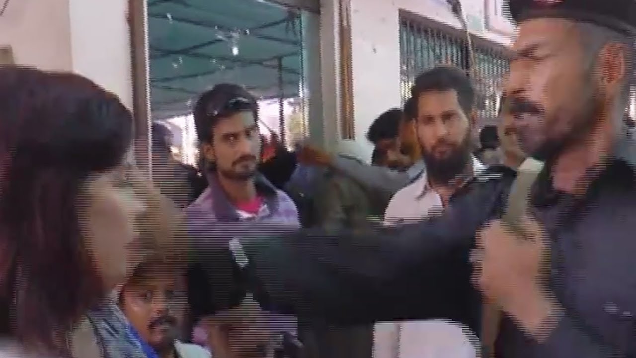 After the Slap - Lady Reporter Files Police FIR Against FC Soldier