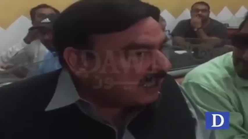 Sheikh Rashid breakfast before Lal Haveli rally