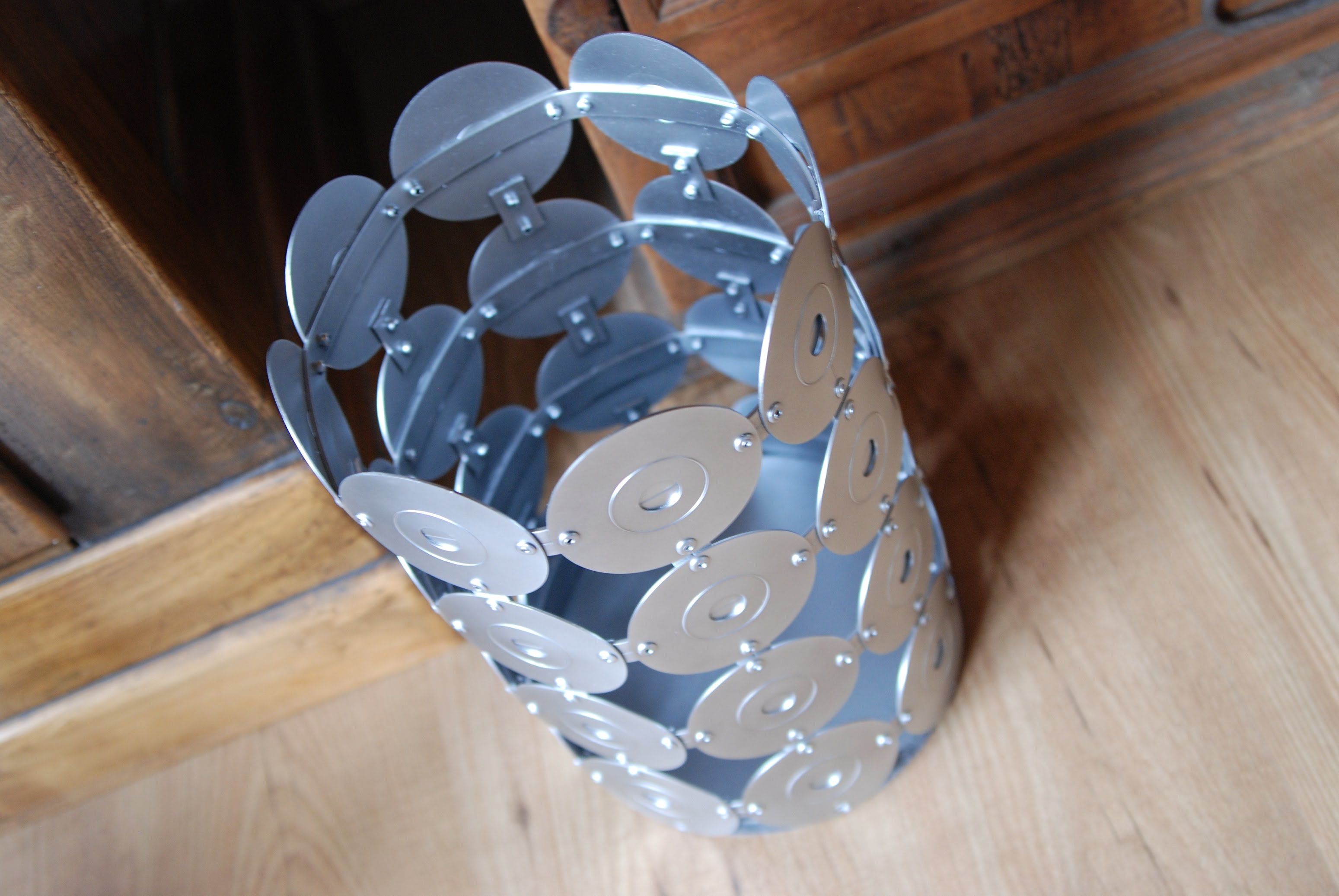 DIY | Disk trash can