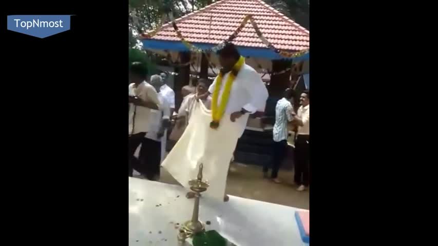 Funny Indian Wedding Video*Marriage DANCE in India Best *2016