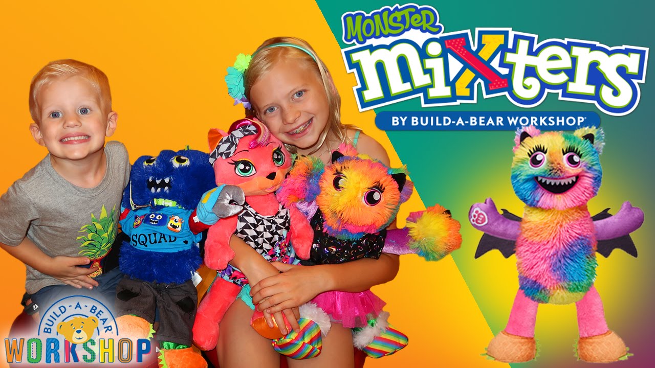 The Whole Family Goes to Build-A-Bear!!!