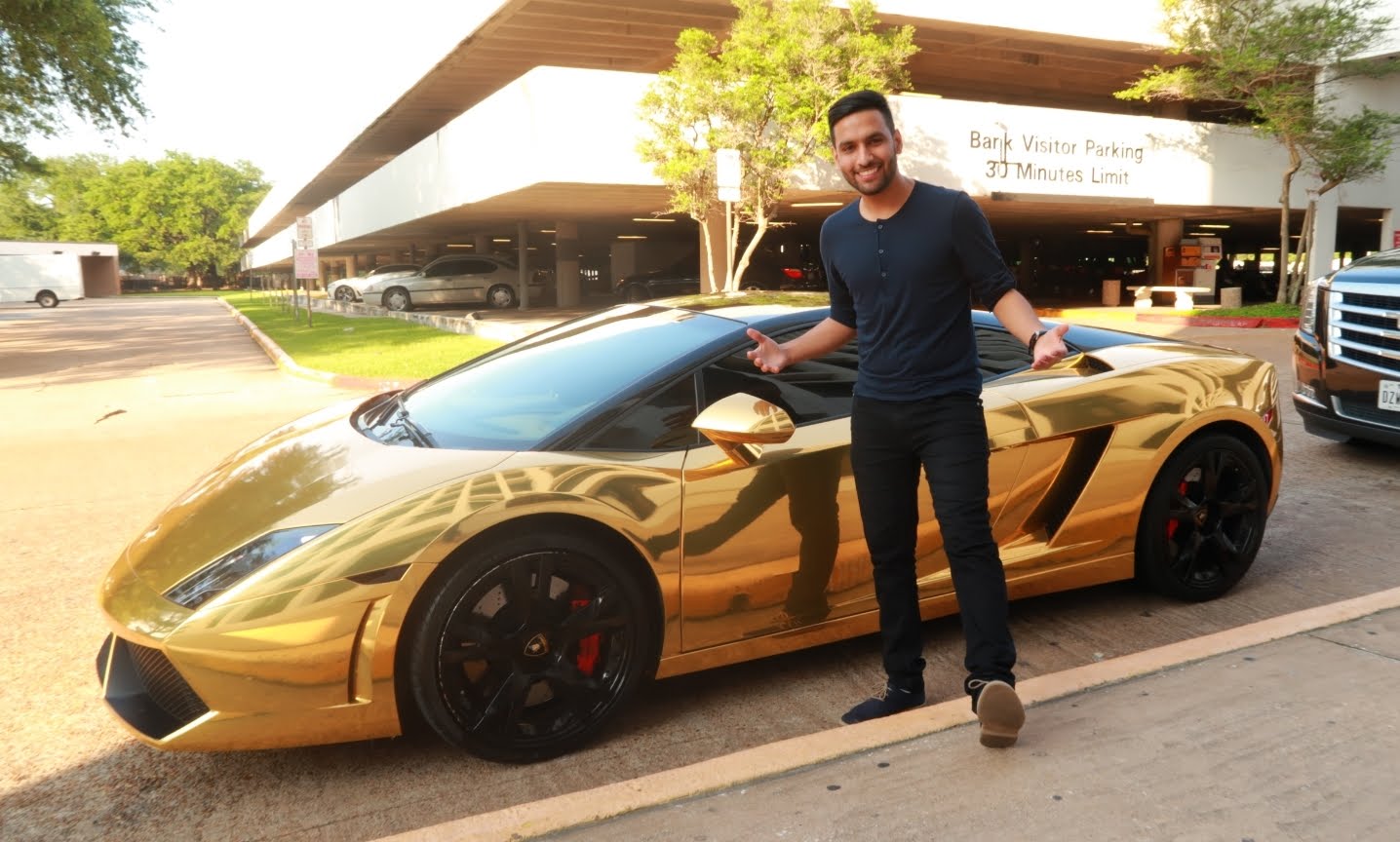 ZaidAliT Buys A Lamborghini (First Vlog)