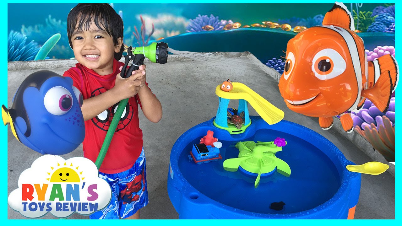 Disney Pixar Finding Dory Swim & Water Table Step 2 Nemo Water Toys for kids Thomas and Friends