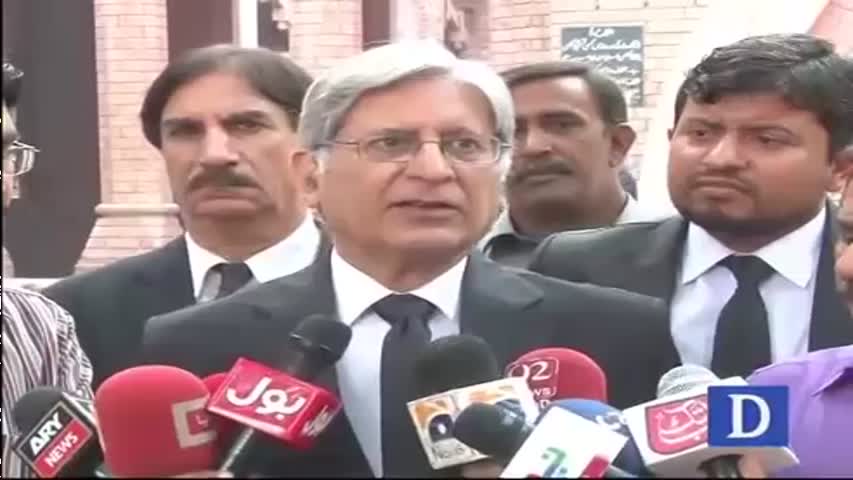 Aitzaz Ahsan media talks in Lahore