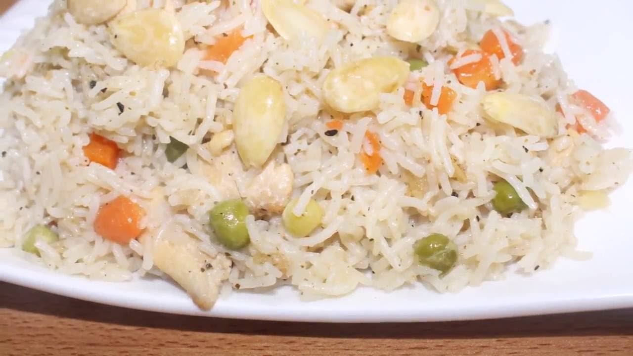 Garlic Rice Recipe - Delicious Almond Chicken Garlic Rice