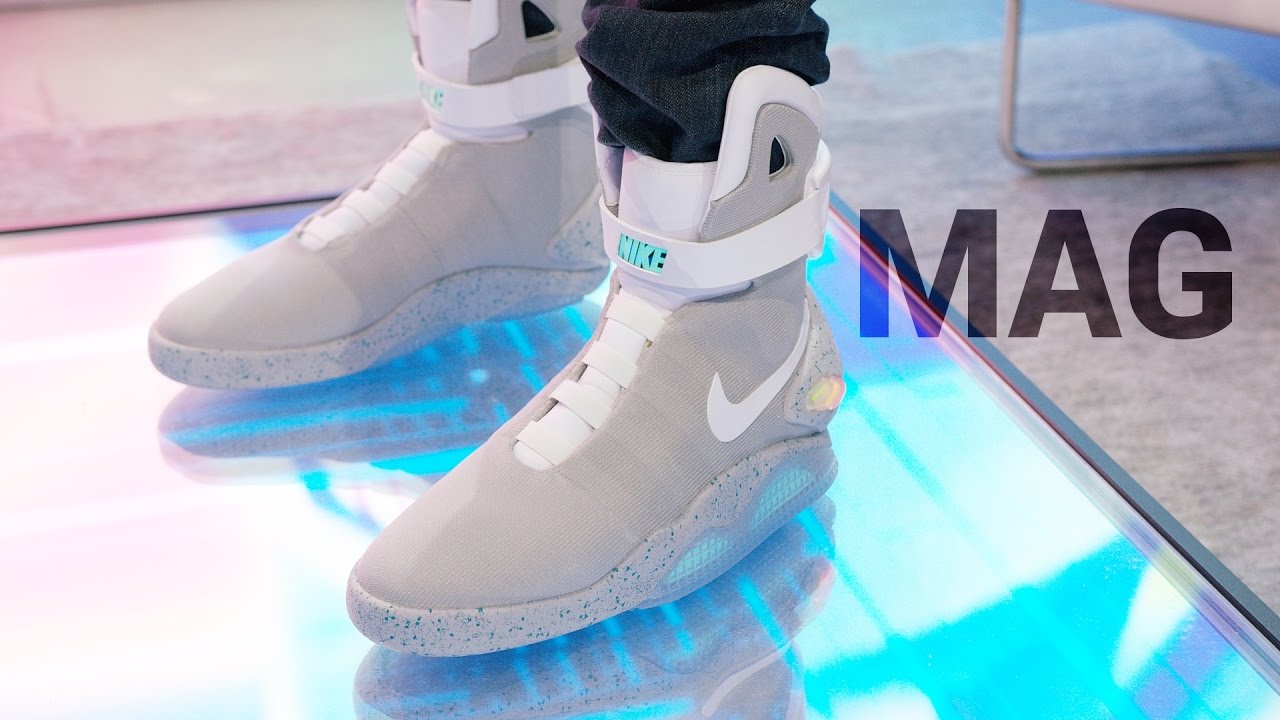 Dope Tech: Self-Lacing Nike Mag!